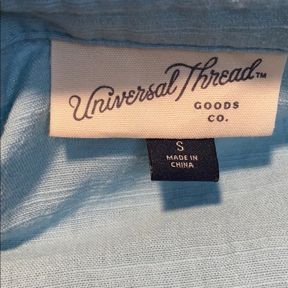Universal Thread Blouse Size Small - Picture 3 of 3
